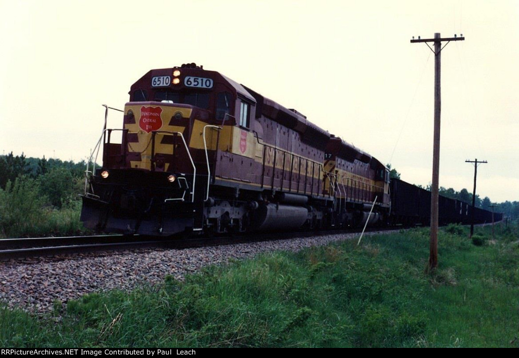 Loaded all rail ore train rolls east